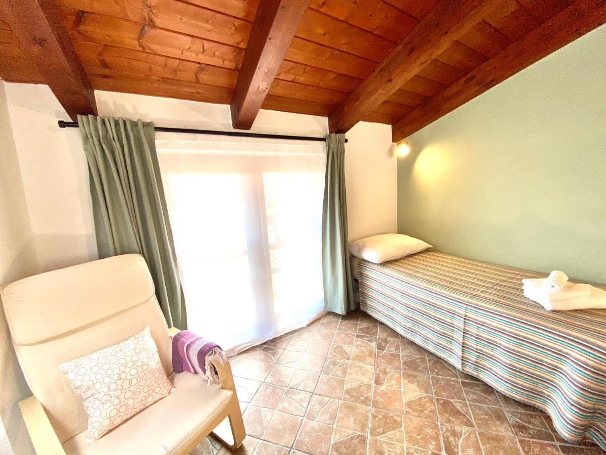Casadina Apartment Iun Q2891 Oschiri Екстер'єр фото