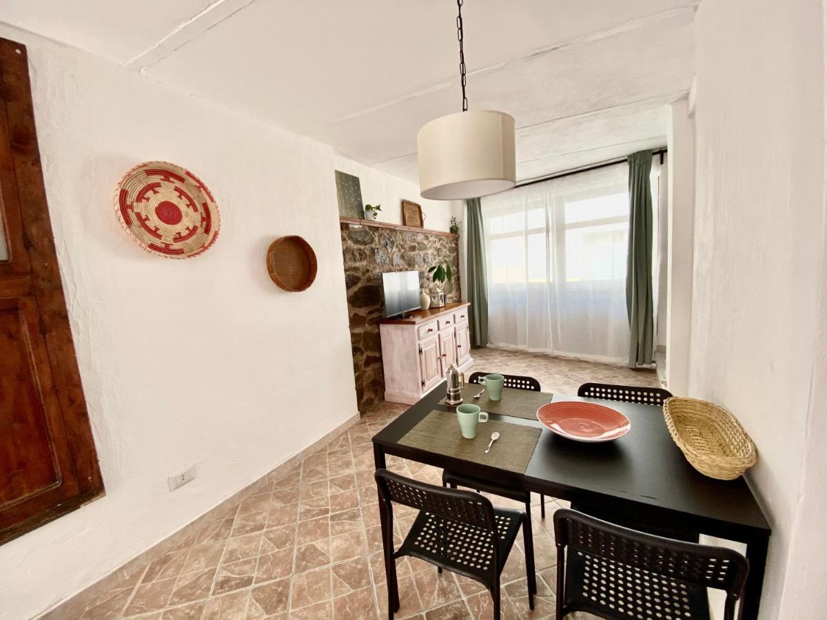 Casadina Apartment Iun Q2891 Oschiri Екстер'єр фото